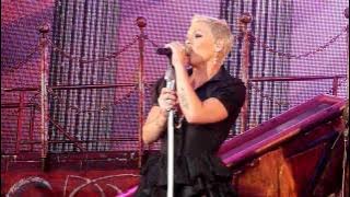 Pink - Ave Mary A (Summer Carnival 2010 Ullevi, Göteborg)