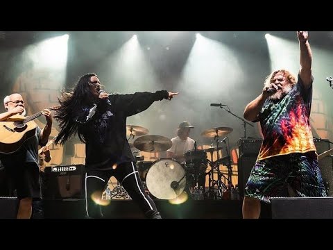 Amy Lee joins "Tenacious D" to sing 'Kyle Quit The Band' - Louder Than Life Fest | 2022.09.22