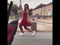 شاهدا رقصة هلا ودايلر يصورها في شوارع  امريكا بملابس شبة عارية