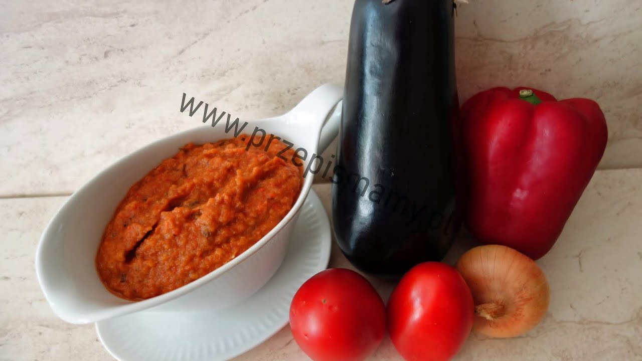 Sos paprykowy na zimę do słoików Przepis na Ajvar po bałkańsku do makaronu do ryżu do ziemniaków