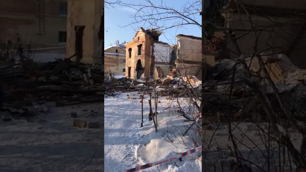 Обрушение дома в Омске. 10.02.17. Часть 1 - YouTube