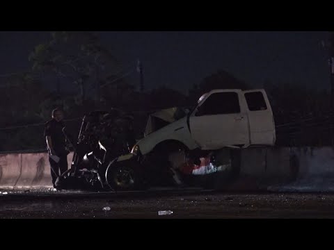 2 dead in fiery wrong-way crash on the East Freeway, sheriff says - YouTube