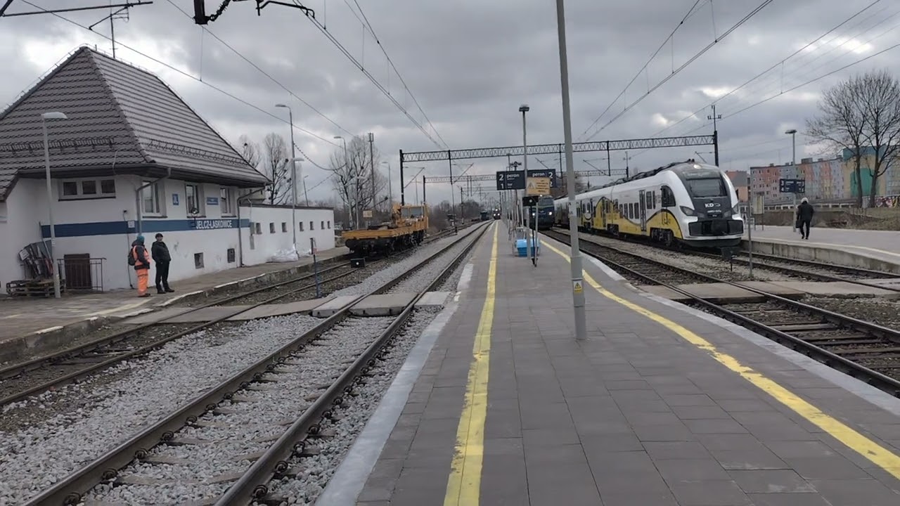 PKP Intercity przez Jelcz Laskowice