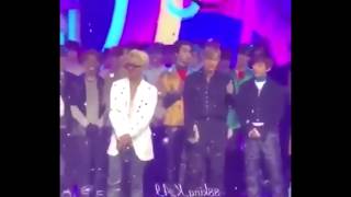 Kai Reaction to Jennie's "Solo" won - JENKAI