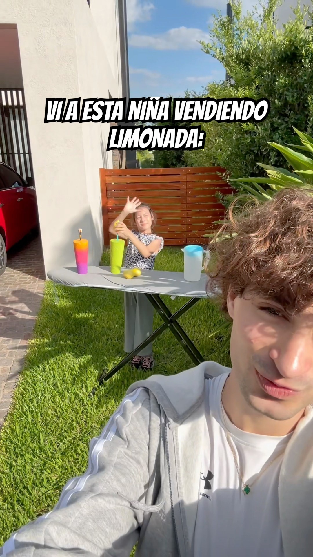 SORPRENDÍ A UNA NIÑA VENDIENDO LIMONADA EN LA CALLE