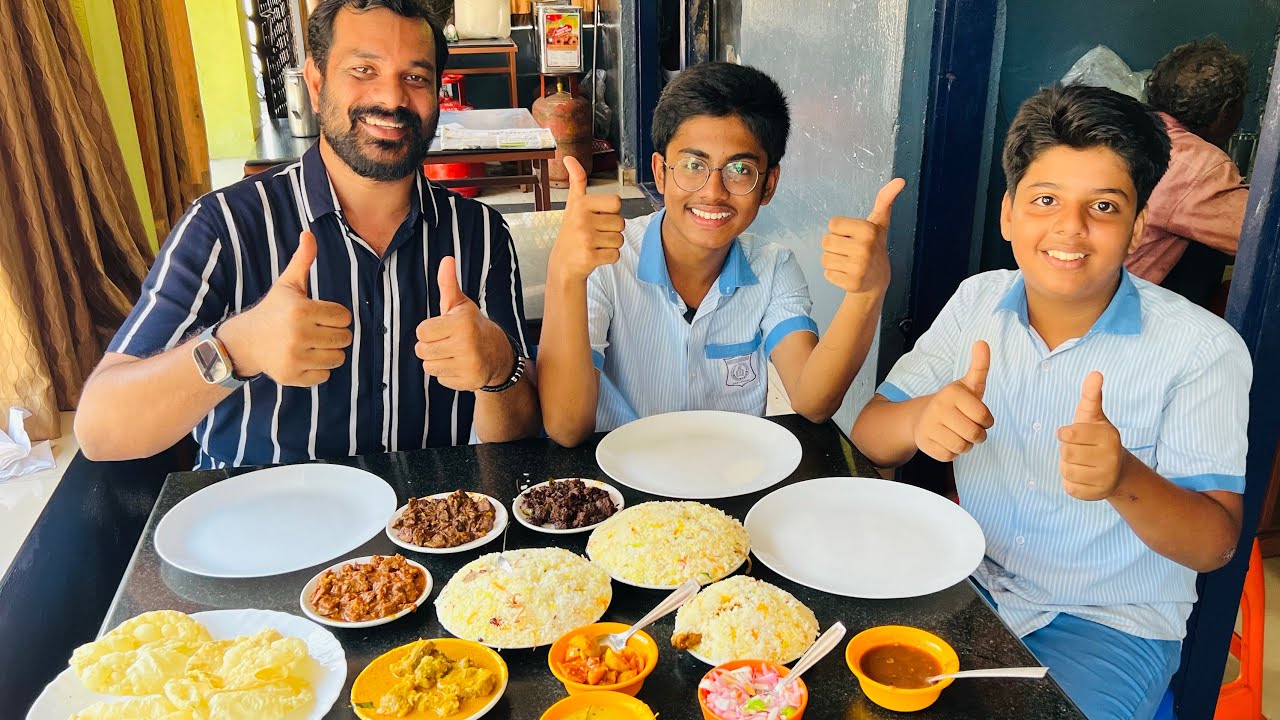 ഇവിടുത്തെ നെയ്ച്ചോറിനും ബിരിയാണിക്കും ഒക്കെ പ്രത്യേക രുചിയാണ് കൂടെ ഓൾഡ് ബീഫും