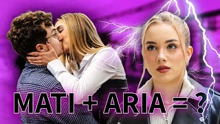 Co Naprawdę Dzieje Się Na Planie Waksów