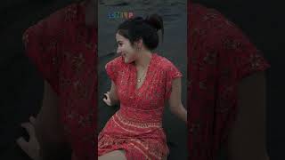 Bulan Sutena Cantiknya Gak Ada Obat, Bikin Salfok