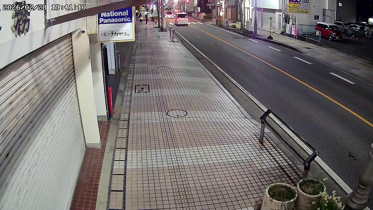 三重県津市西丸之内津新町駅前ライブカメラ Mie Tsu Nishimarunouti Live Camera.world.cam