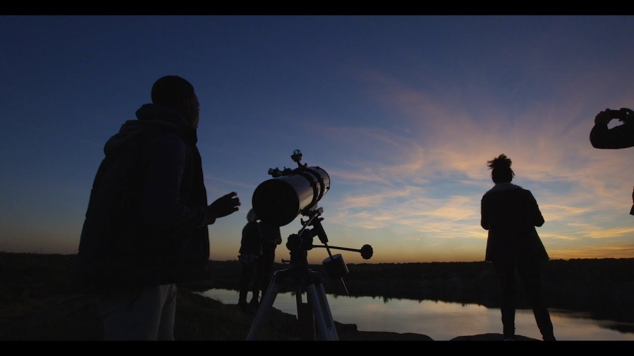 See Saturn and Jupiter tonight at weekly free stargazing event