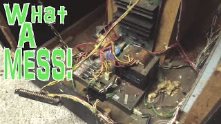 Repairing a Completely Destroyed ATARI Centipede Arcade Game From 1980, Will It Run? screenshot 4