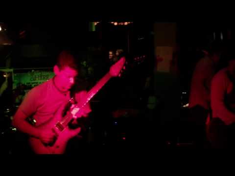 Down Wilson - Let It Rock (Kevin Rudolf cover)/Praise You (Fatboy Slim cover, live T&H 10.2)