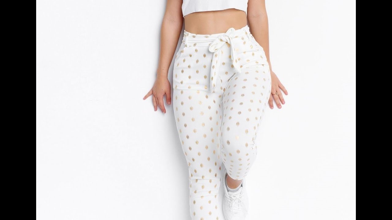 Damen lockere Hose Poptrash Loose Pants Bindegürtel Gold Punkte Model Trend LOOKBOOK Fashion Outfit