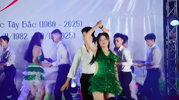 màn nhảy từ các em trai chị em xinh gái mừng kỉ niệm 65 trường đại học tây bắc