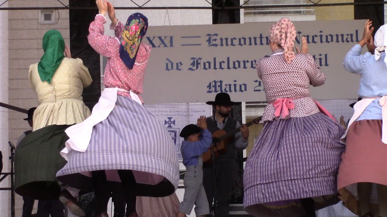 RANCHO FOLCLÓRICO DO CARREGADO ( Infantil ).