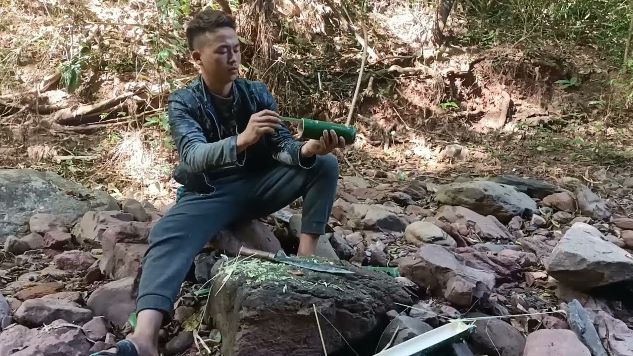 create easy amazing bamboo trap to catch squirrels YouTube