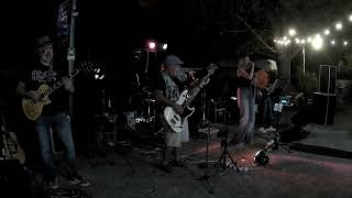 Miniature – Gave you everything, The Interrupters