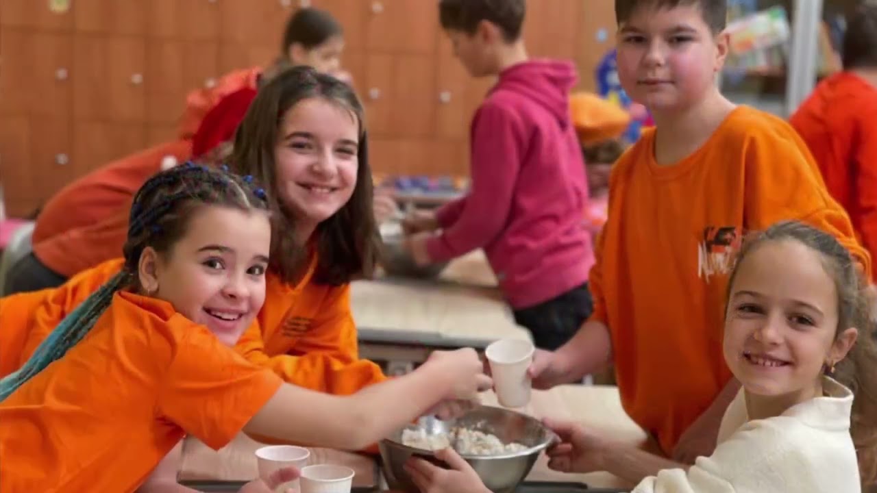 Мандаринова вечірка у 4-А класі🍊