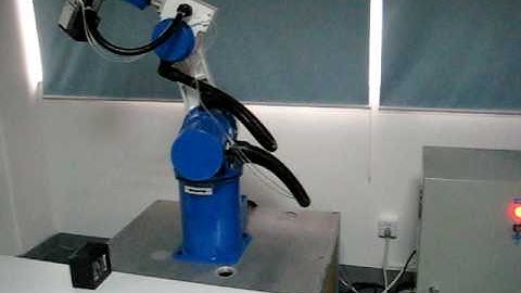 DynaCity 6 Degree of Freedom Robot Arm Demo