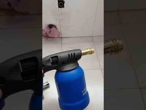 Video: Come si toglie un dado arrugginito da un rubinetto?