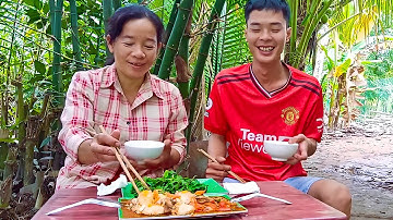 Bữa Cơm Đạm Bạc Nhưng Ấm Áp Tình Quê 