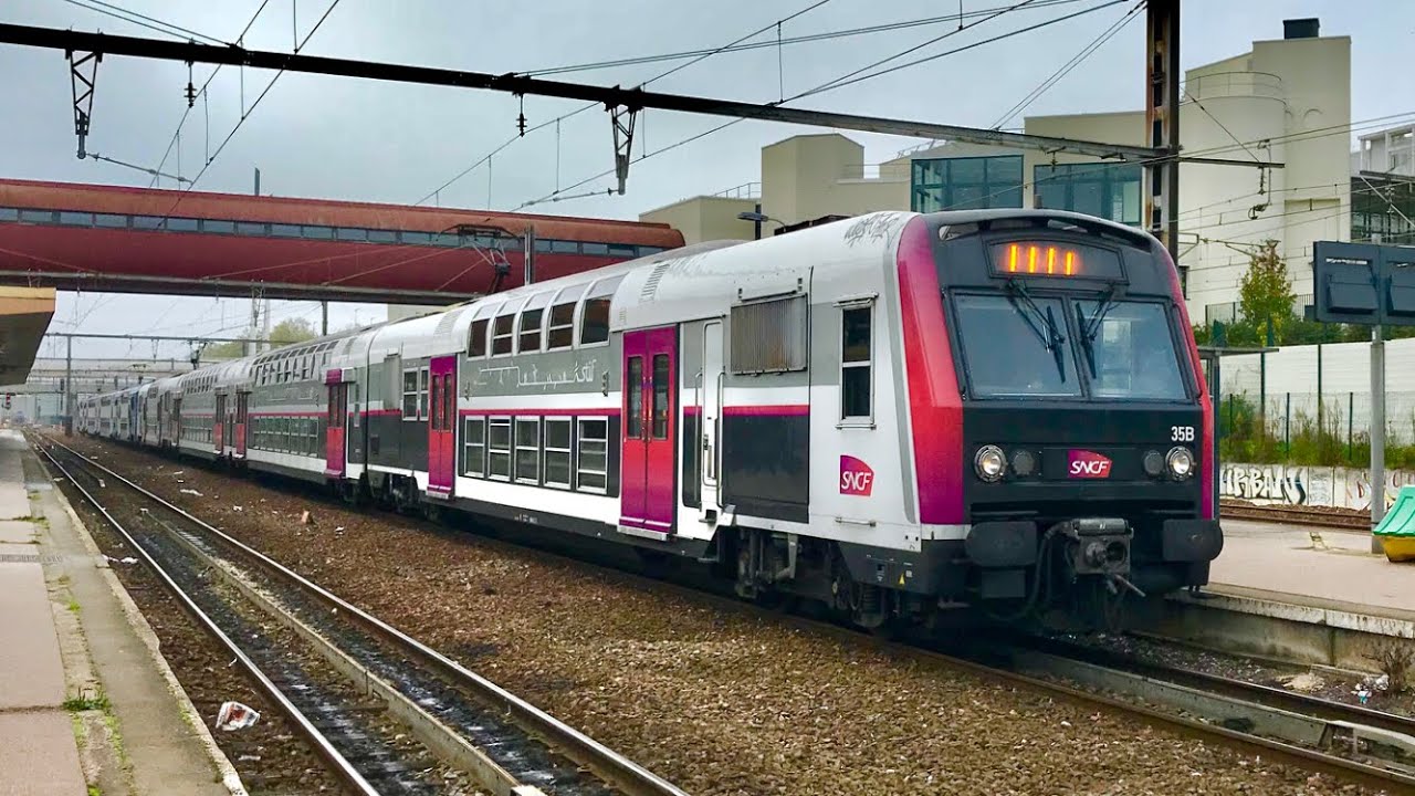 La Gare de Saint-Quentin-en-Yvelines - YouTube