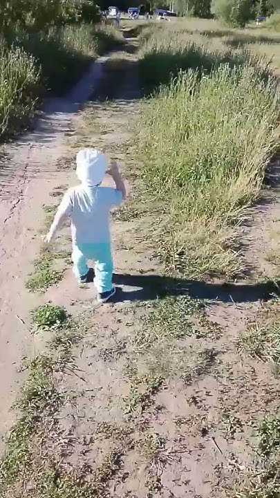 Плывет веночек - YouTube
