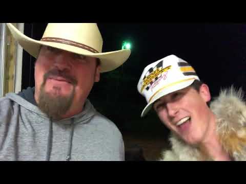 Country Complainers (Karl the Llama got a job)