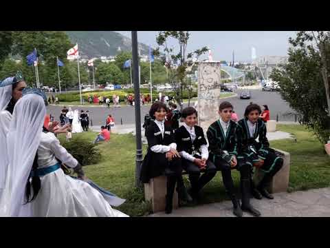 ეროვნული სამოსის დღე  Грузия / Тбилиси / День Национального костюма / 18.05.2019