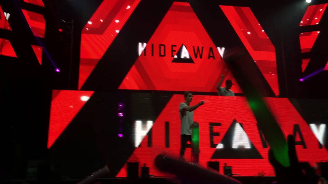 Roses The Chainsmokers live in Manila YouTube