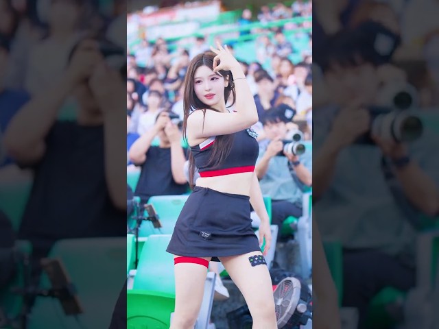 KT위즈 김가현 치어리더 어허 아웃송 직캠 260605