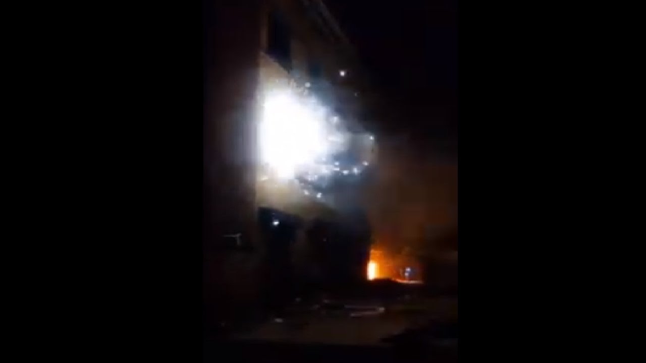Protesters Throw Fireworks In A Building In Minneapolis