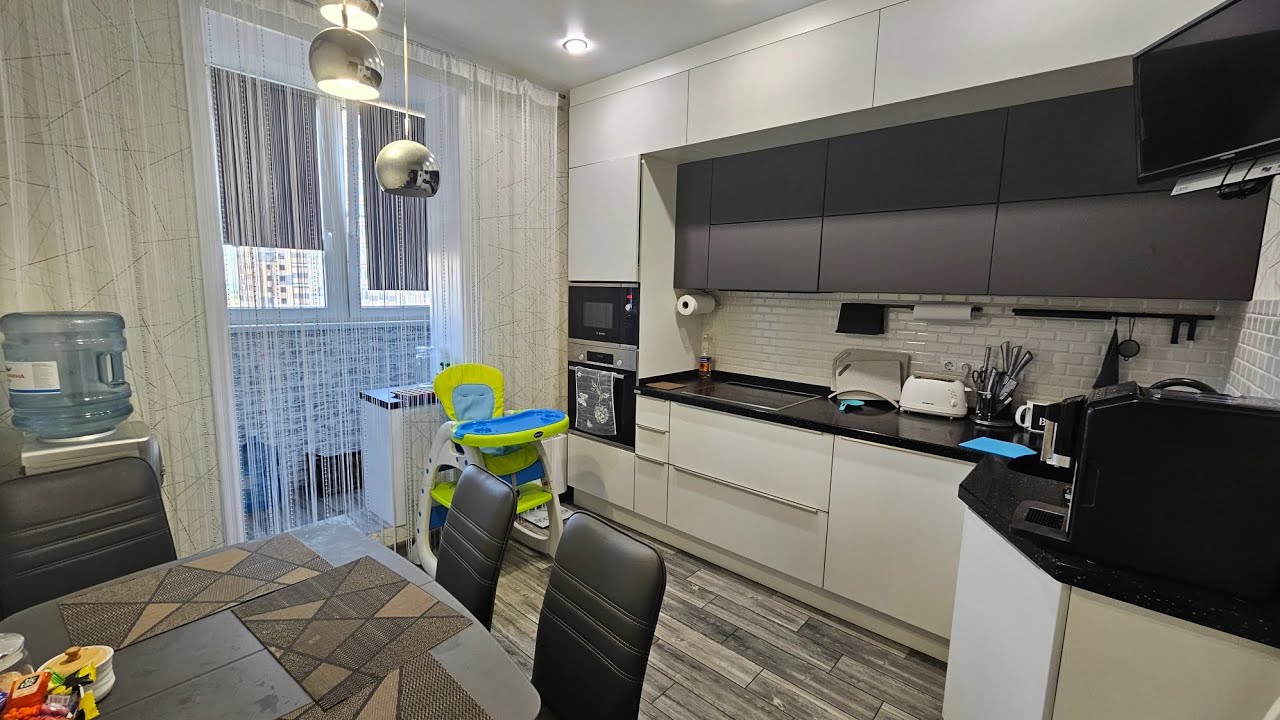 В продаже трехкомнатная квартира Ростов-на-Дону. Советский район. ЖК 5 ...