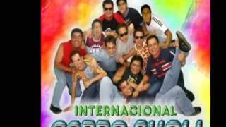 Video thumbnail of "Par de anillos-Internacional Carro Show-Disco El De Homenaje"