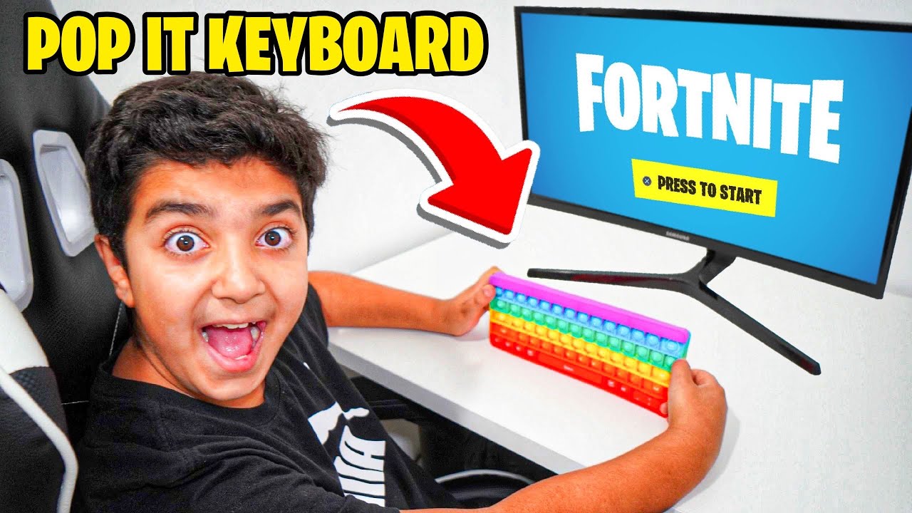 ⁣Kid uses POP IT Fidget Keyboard to play Fortnite... (PRANK)