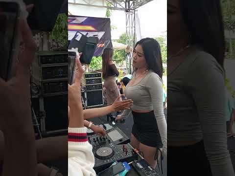 nana Banana hot - YouTube