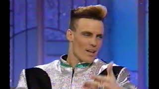 1990 Vanilla Ice interview (Arsenio Hall Show) by Bhawgwild 2,640 views 5 years ago 9 minutes, 47 seconds