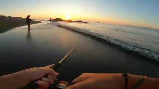 Mancing di pinggir pantai STATUS WHATSAPP #vlogdiaryrina