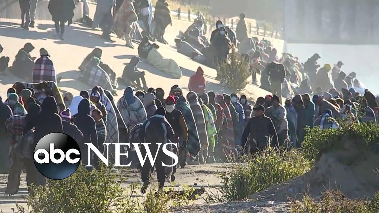 Supreme Court pauses end of Title 42