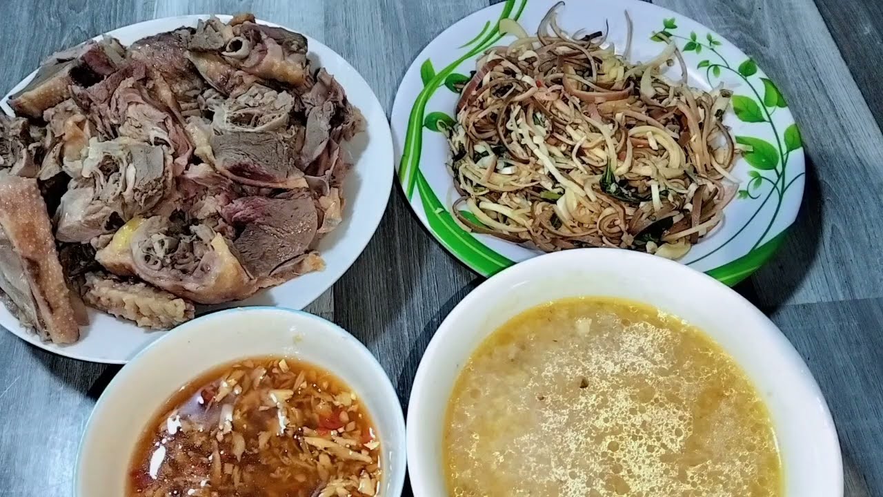 Thịt Vịt Xiêm Nấu Cháo Gạo Rang Chắm Nước Mắm Gừng Rất Ngon #buacomquenha 