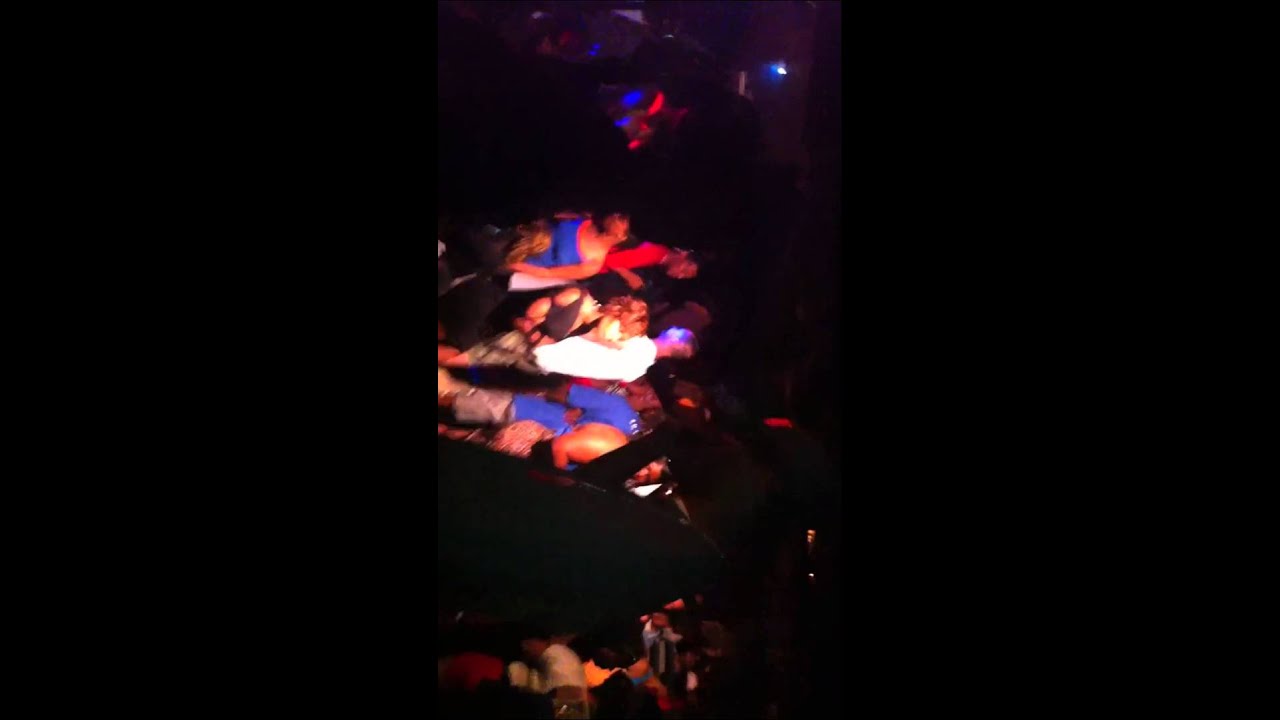 Tha Dramaboy Performing Live @ Club AlaMiss @400dramaboy