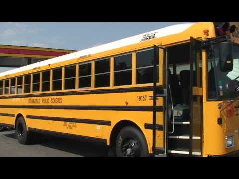 BRAND NEW 2011 THOMAS SCHOOL BUS IN SONY HDHQ. IT WAS BEING DELIVERED WE SAW IT AT THE TRUCKSTOP GETTING DIESEL FUEL. VOTE ON THIS HD VIDEO IF YOU LIKE IT