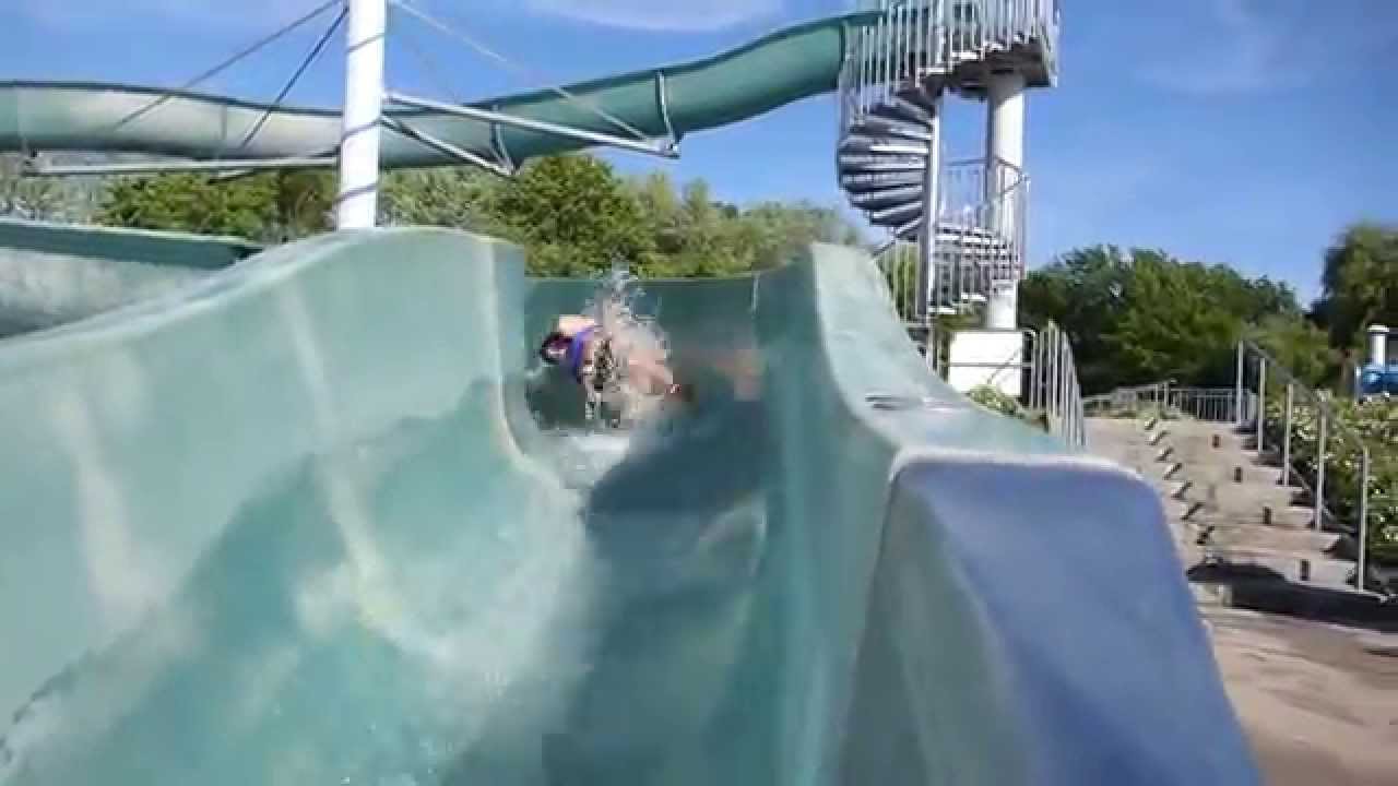 lange Riesenrutsche | SchwimmPark Bellheim watershed