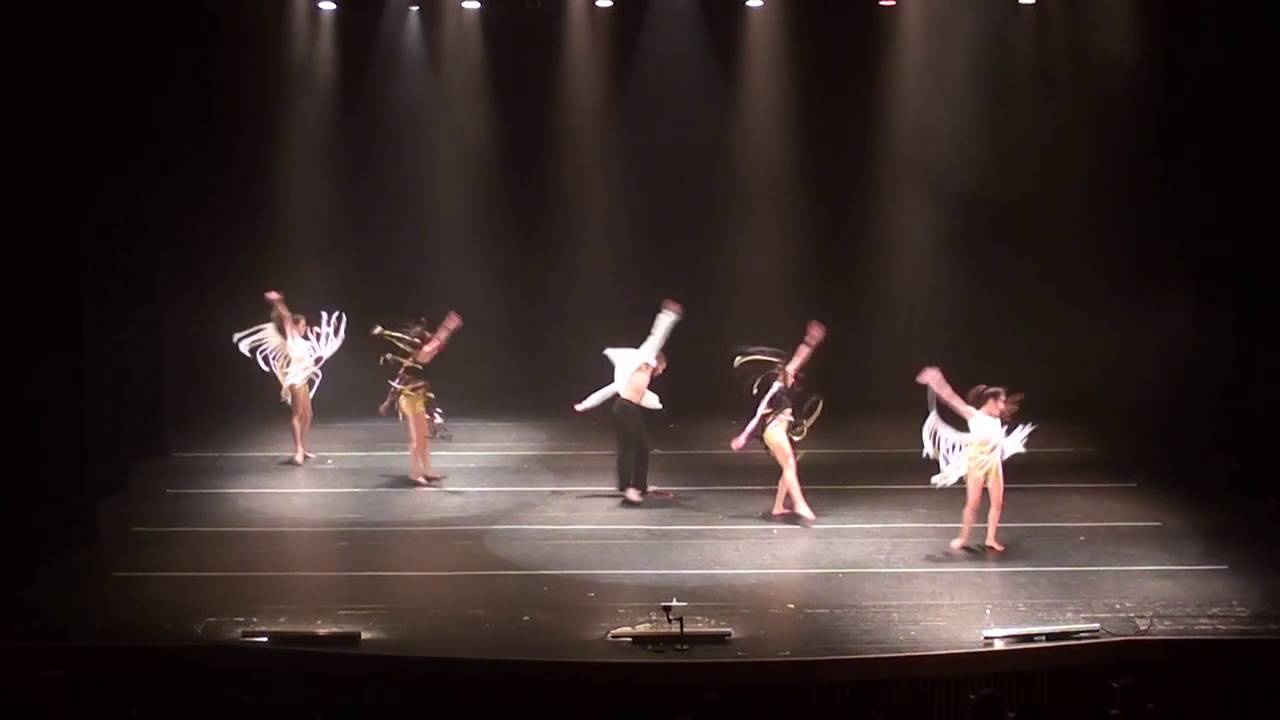 אם אלה החיים - זוז במחול