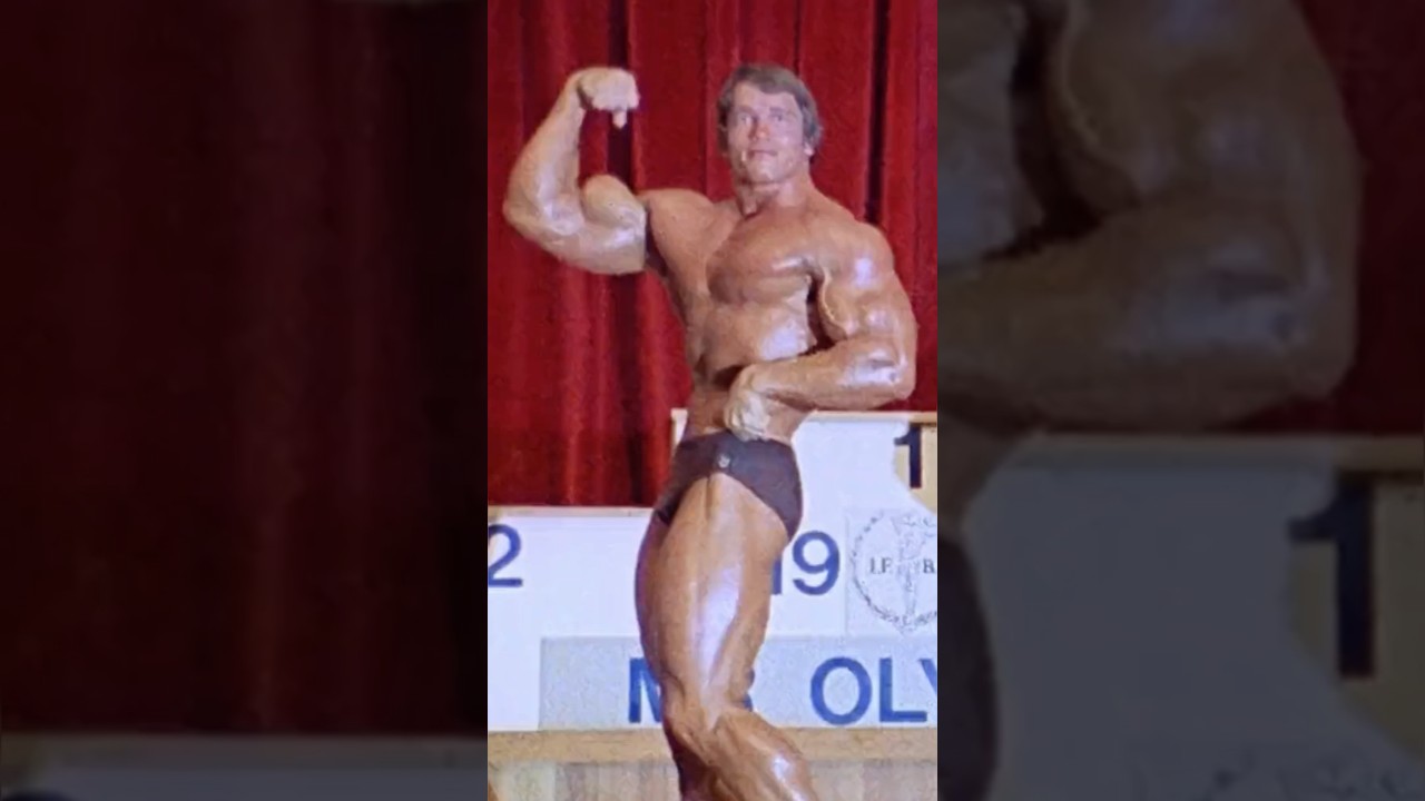 CHRIS BUMSTEAD POSING ROUTINE - 2021 OLYMPIA CLASSIC PHSYIQUE (4K)