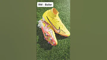 Football Boots That Match A Position 