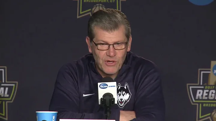Geno Auriemma: Parents, teach your kids to be team...