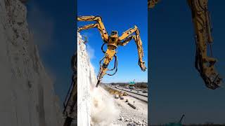 Mountain Cutting Excavator Machine