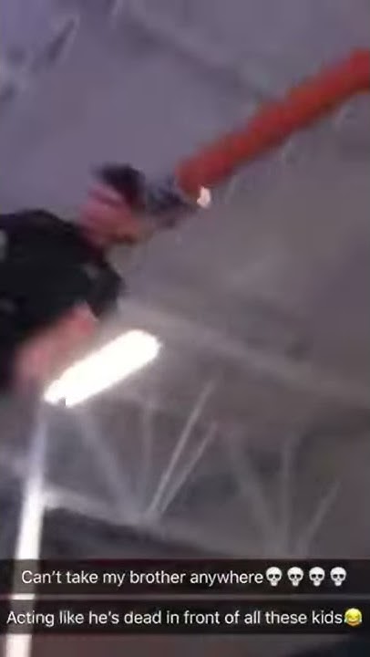 Guy Acts Like He's Dead On A Zipline