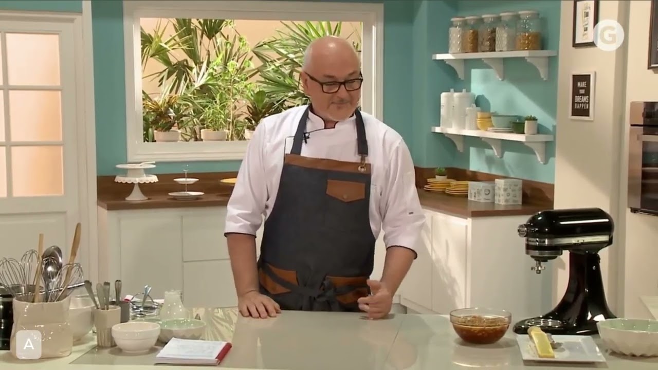 Osvaldo Gross ►Masa Frola ♦ Torta Suiza de Nueces ♦ Tarta Vienesa de Ricota y Ciruelas◄